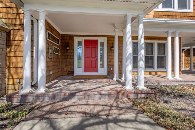 841 S ROUTE UU, Columbia, MO 65203