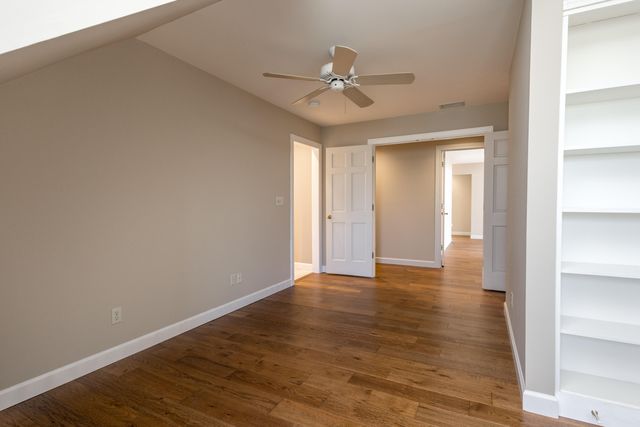 841 S ROUTE UU, Columbia, MO 65203