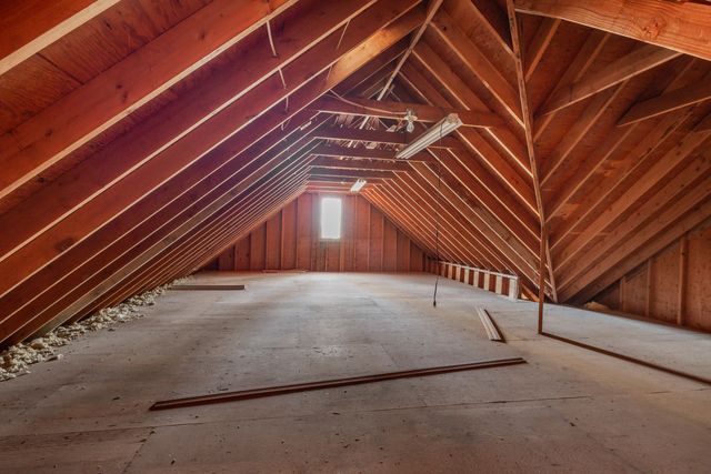 841 S ROUTE UU, Columbia, MO 65203