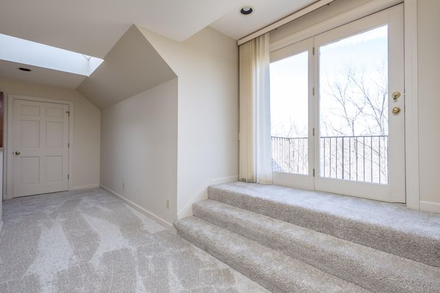 841 S ROUTE UU, Columbia, MO 65203