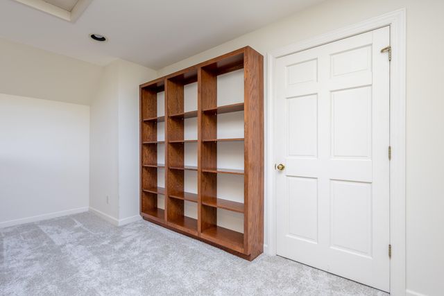 841 S ROUTE UU, Columbia, MO 65203