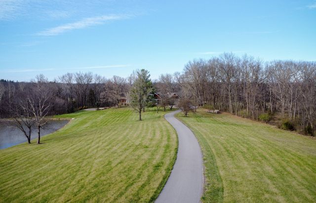 841 S ROUTE UU, Columbia, MO 65203