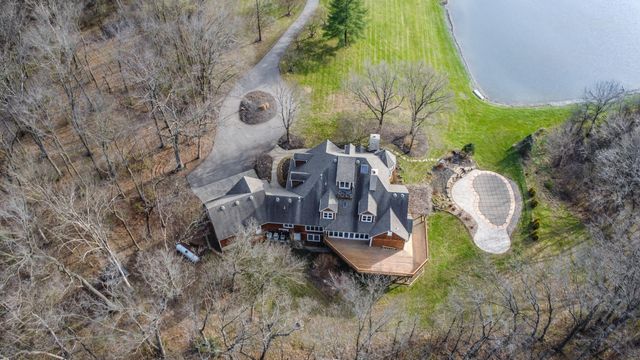 841 S ROUTE UU, Columbia, MO 65203