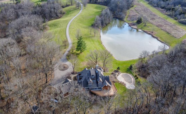 841 S ROUTE UU, Columbia, MO 65203