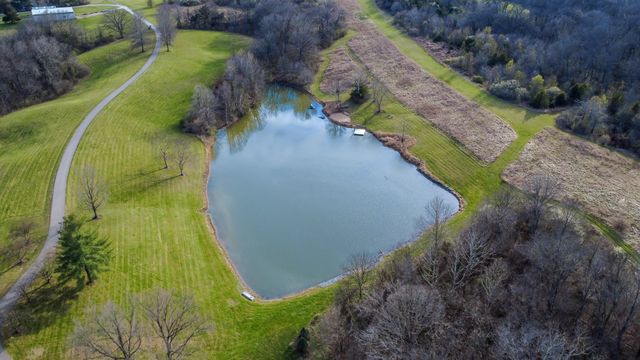 841 S ROUTE UU, Columbia, MO 65203