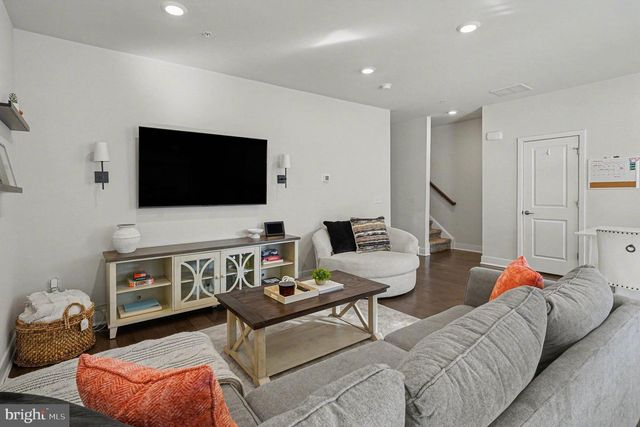 744 ORE ST, Phoenixville, PA 19460