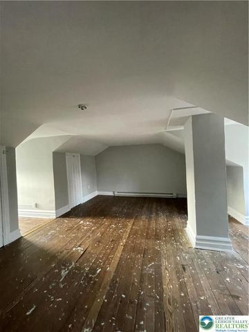 2064 Grape Street, Allentown City, PA 18104