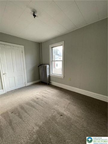 2064 Grape Street, Allentown City, PA 18104