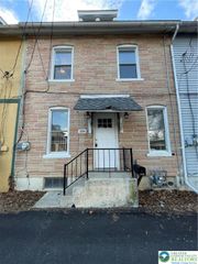 2064 Grape Street, Allentown City, PA 18104