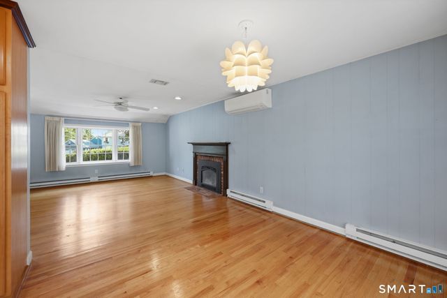 3 Yellow Pine Circle, Middletown, CT 06457