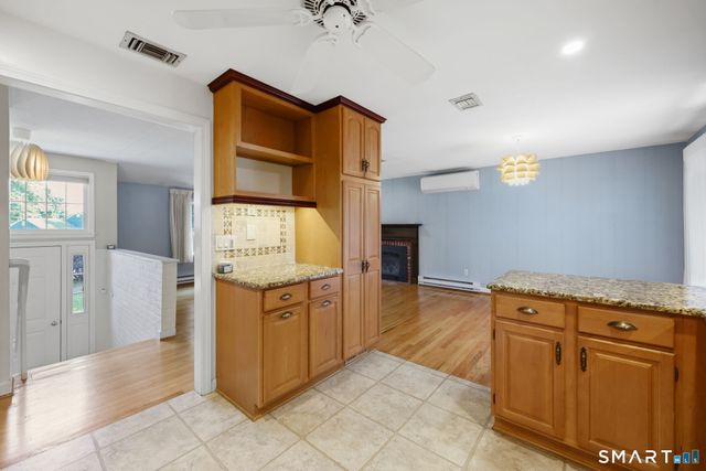 3 Yellow Pine Circle, Middletown, CT 06457