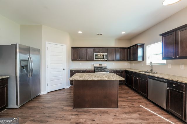 2364 Cornell Circle, Mcdonough, GA 30253