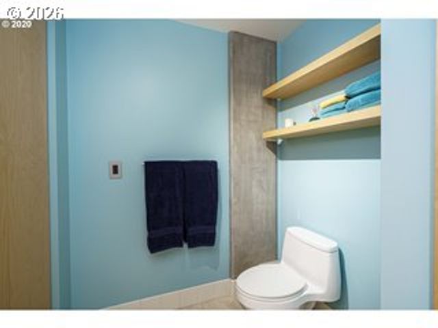 333 Nw 9TH Ave 1011, Portland, OR 97209