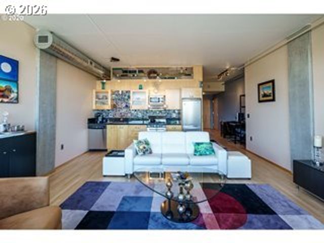 333 Nw 9TH Ave 1011, Portland, OR 97209