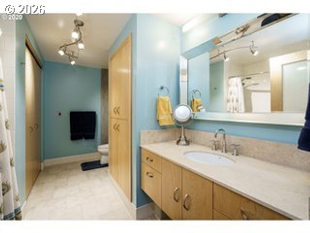 333 Nw 9TH Ave 1011, Portland, OR 97209