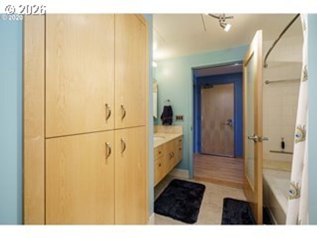 333 Nw 9TH Ave 1011, Portland, OR 97209