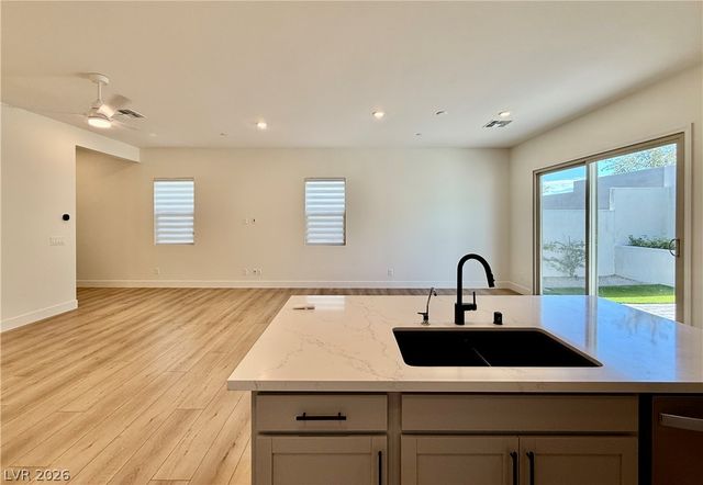 11837 Pied Harrier Avenue, Las Vegas, NV 89138
