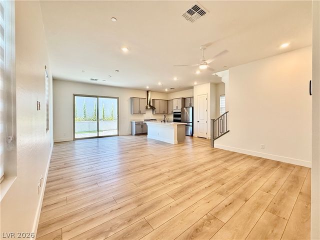 11837 Pied Harrier Avenue, Las Vegas, NV 89138