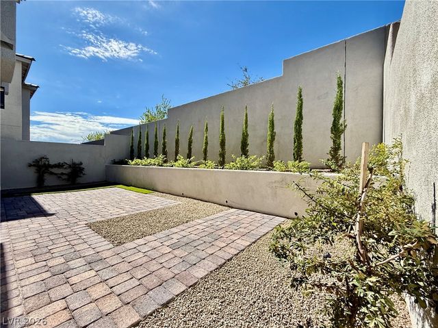 11837 Pied Harrier Avenue, Las Vegas, NV 89138