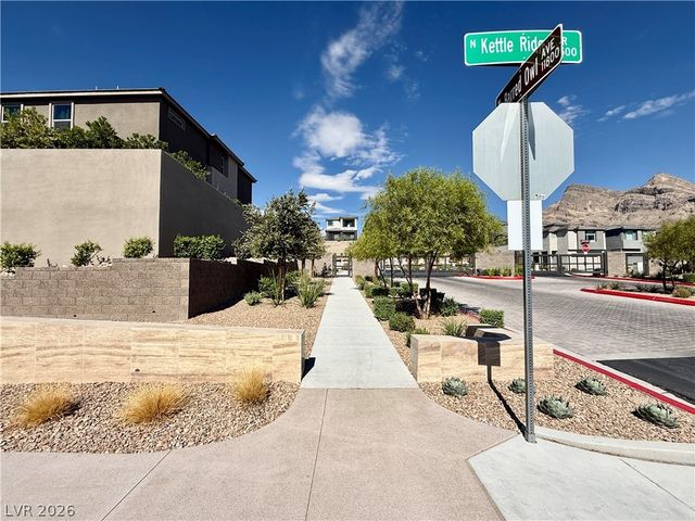 11837 Pied Harrier Avenue, Las Vegas, NV 89138