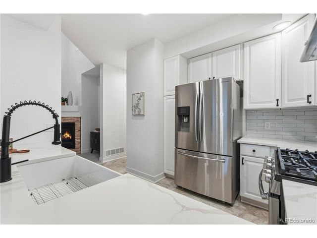 12837 W Burgundy Pl, Littleton, CO 80127