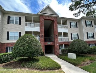 1500 Cadfel Court Unit 102, Wilmington, NC 28412