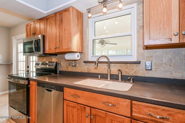 1077 KINGS Road, Neptune Beach, FL 32266