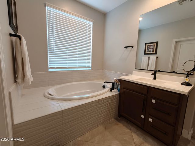 19778 W VERDE Lane, Buckeye, AZ 85396