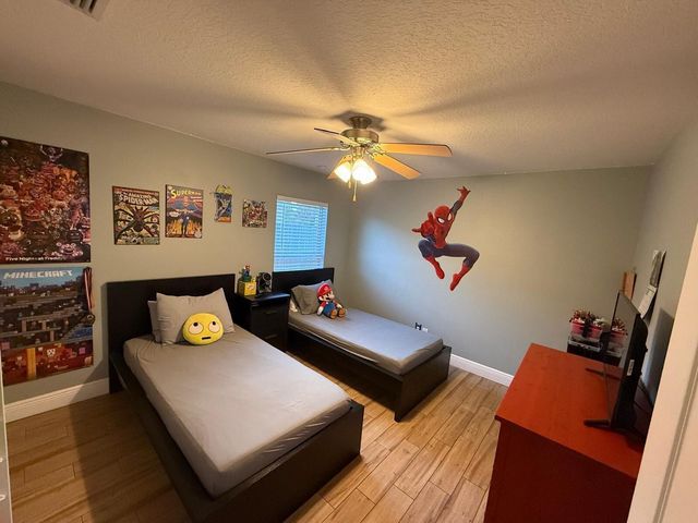 501 SW Fifer Avenue, Port St. Lucie, FL 34953