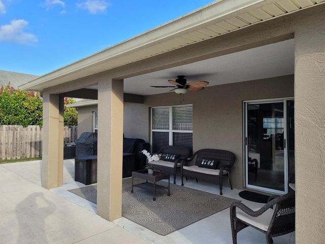 501 SW Fifer Avenue, Port St. Lucie, FL 34953