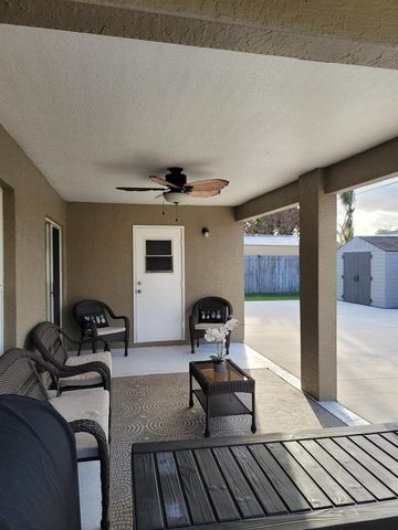 501 SW Fifer Avenue, Port St. Lucie, FL 34953