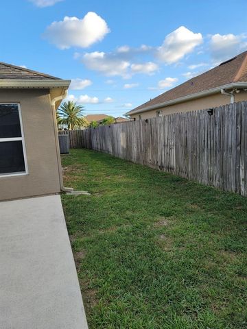 501 SW Fifer Avenue, Port St. Lucie, FL 34953