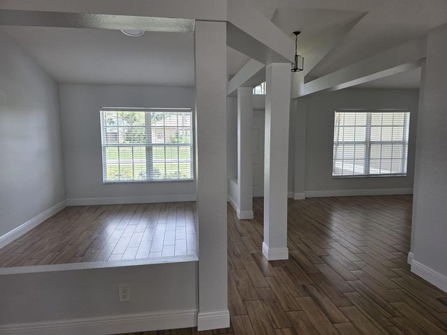 501 SW Fifer Avenue, Port St. Lucie, FL 34953