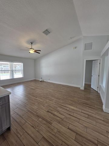 501 SW Fifer Avenue, Port St. Lucie, FL 34953