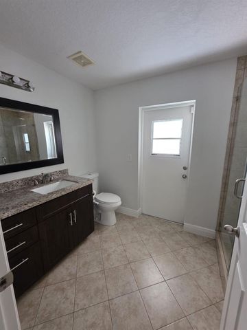 501 SW Fifer Avenue, Port St. Lucie, FL 34953