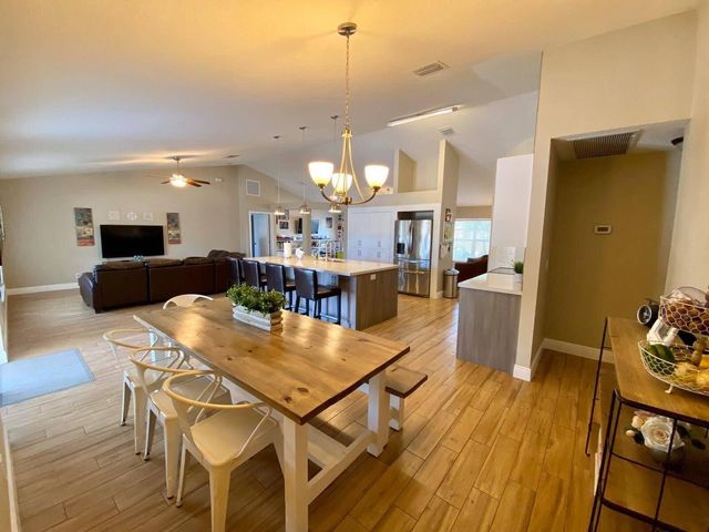 501 SW Fifer Avenue, Port St. Lucie, FL 34953
