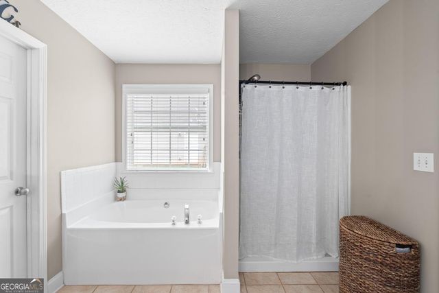 235 Creekside Circle, Hampton, GA 30228