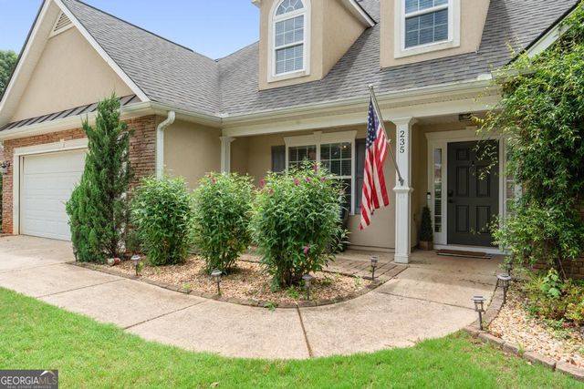 235 Creekside Circle, Hampton, GA 30228