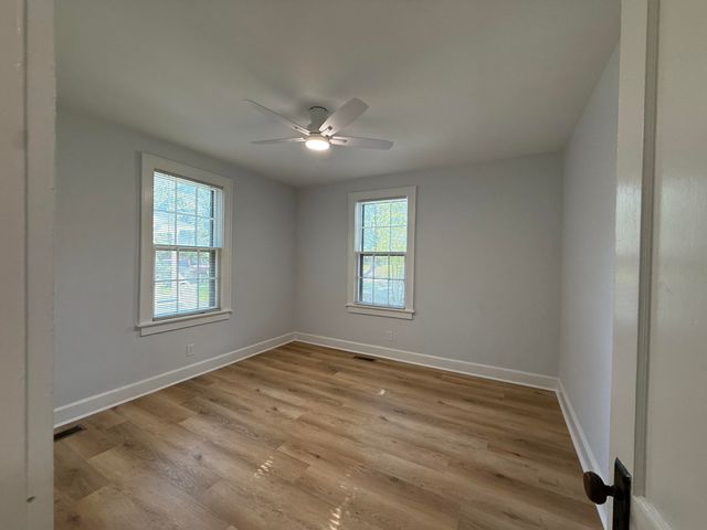 4524 S Rhett Avenue, North Charleston, SC 29405