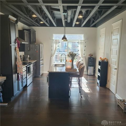 522 E 2nd Street, Dayton, OH 45402