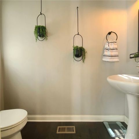 522 E 2nd Street, Dayton, OH 45402