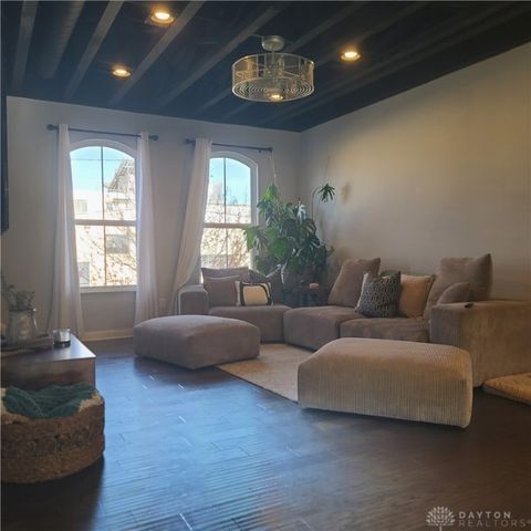 522 E 2nd Street, Dayton, OH 45402