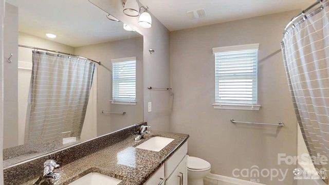 111 Lantern Acres Drive, Mooresville, NC 28115
