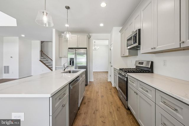 730 NORTHWOOD AVE, Cherry Hill, NJ 08002