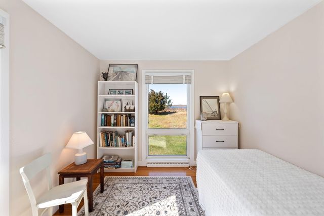 169 Penzance Road, Woods Hole, MA 02543