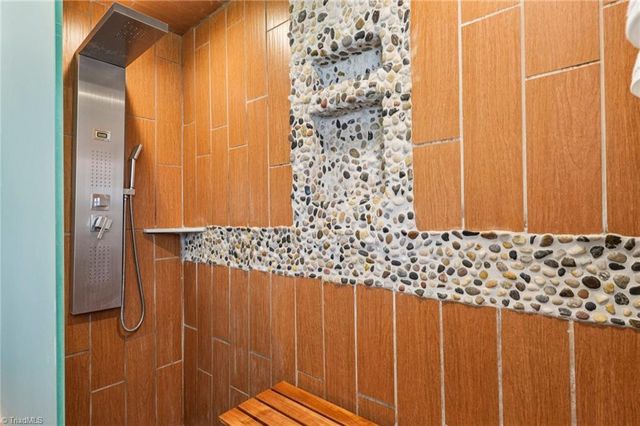 3934 Yarbrough Avenue, Winston-salem, NC 27106