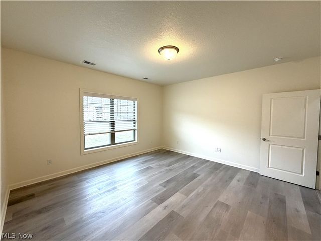 279 Haley Circle, Weirton, WV 26062