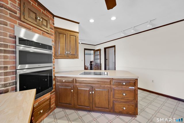 619 Woodruff Street, Southington, CT 06489