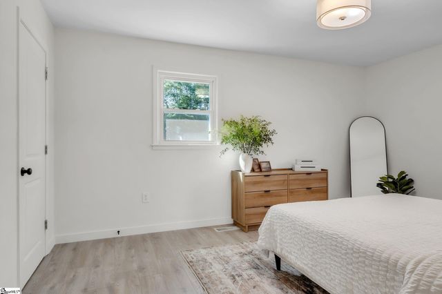 2020 Bolt Drive, Anderson, SC 29621