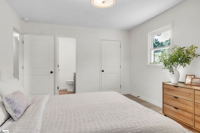 2020 Bolt Drive, Anderson, SC 29621